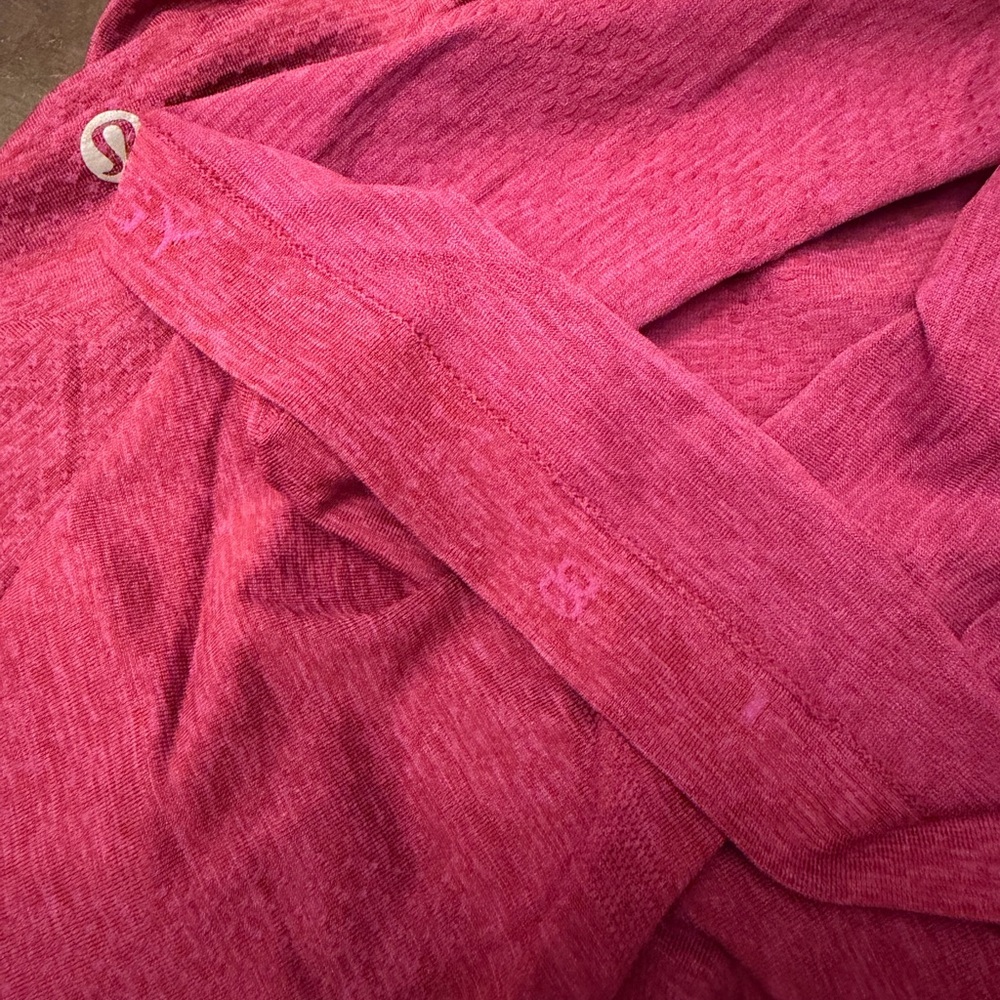 lululemon athletica Women's  Short Sleeve Tee - Picture 9 of 9
